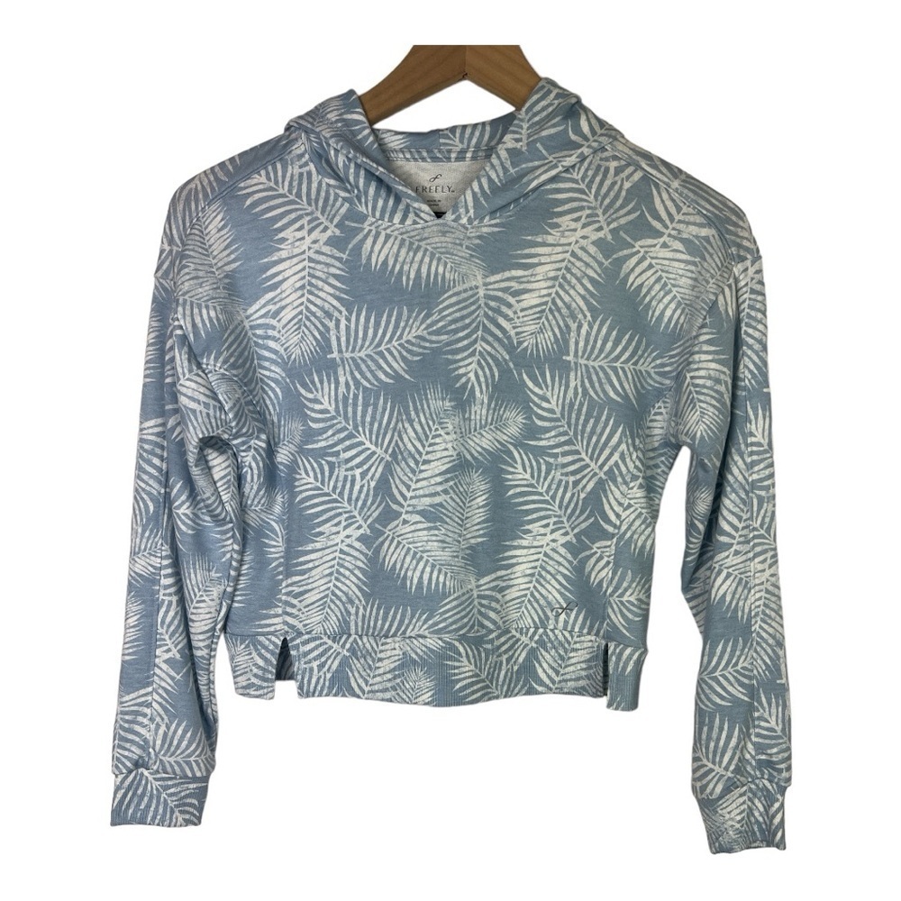 Freely Tropical Print Cropped Hoodie Light Blue EUC Sz M